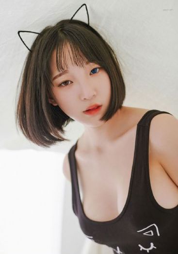 冲浪少年