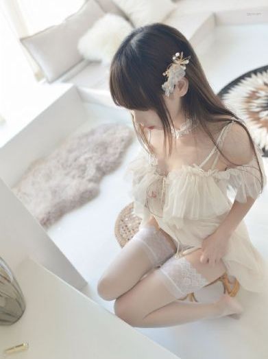 在无脑霸总漫里求生