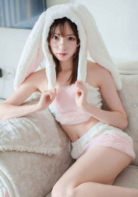 社畜小姐想被幽灵幼女治愈