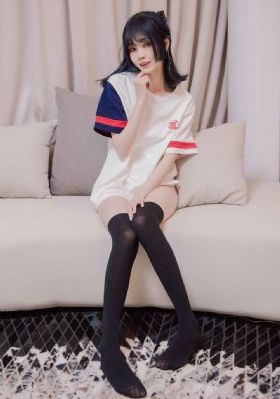 头顶迷你气泡，奶萌团宠人见人爱