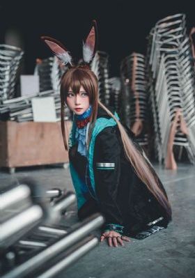 伊莉莎与玛瑟拉