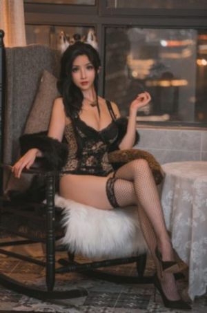 扬琴手