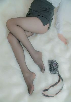 斗艳