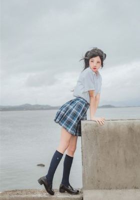 星辰未眠时（下山何处觅君归）