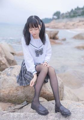哪吒争夺聚宝盆粤语
